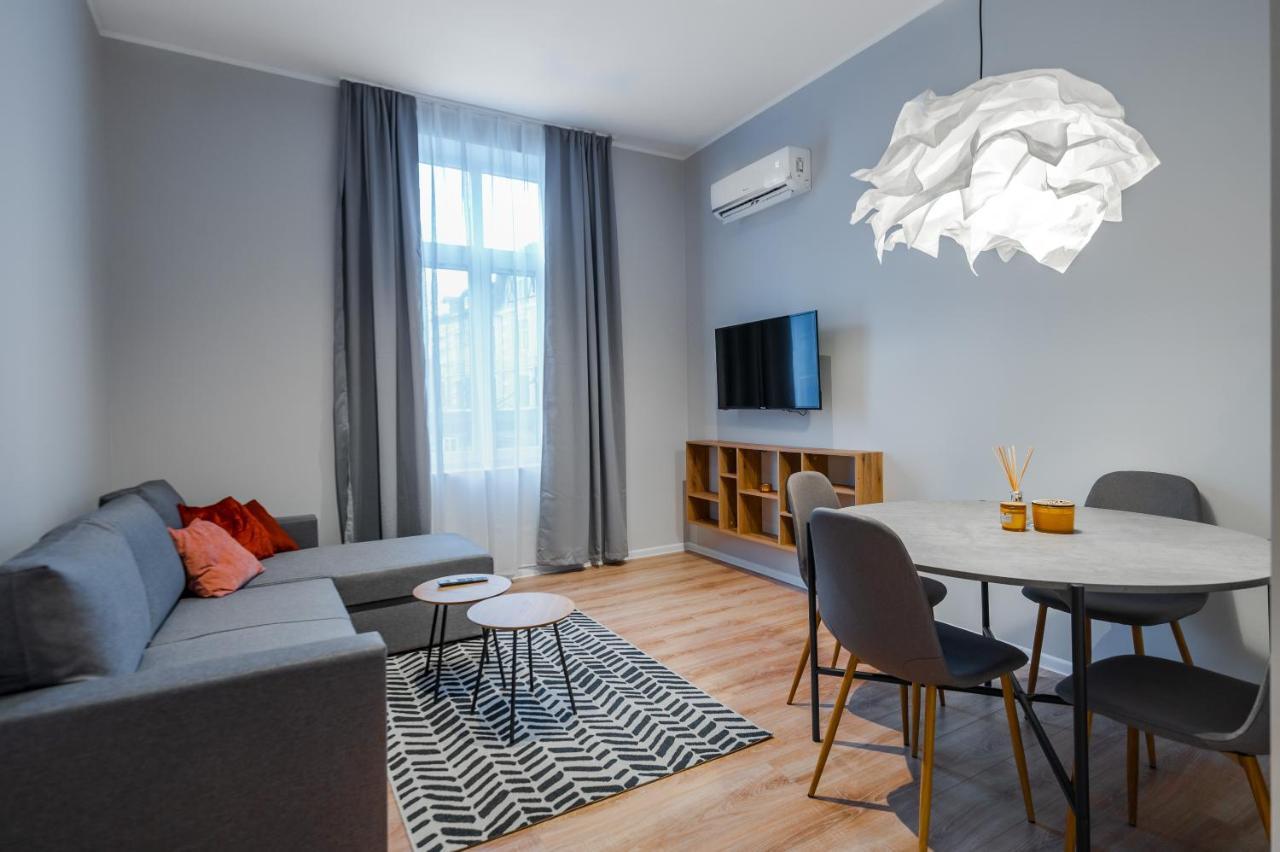 New Black & White - 2Bdr Apartment With Balcony 索菲亞 外观 照片